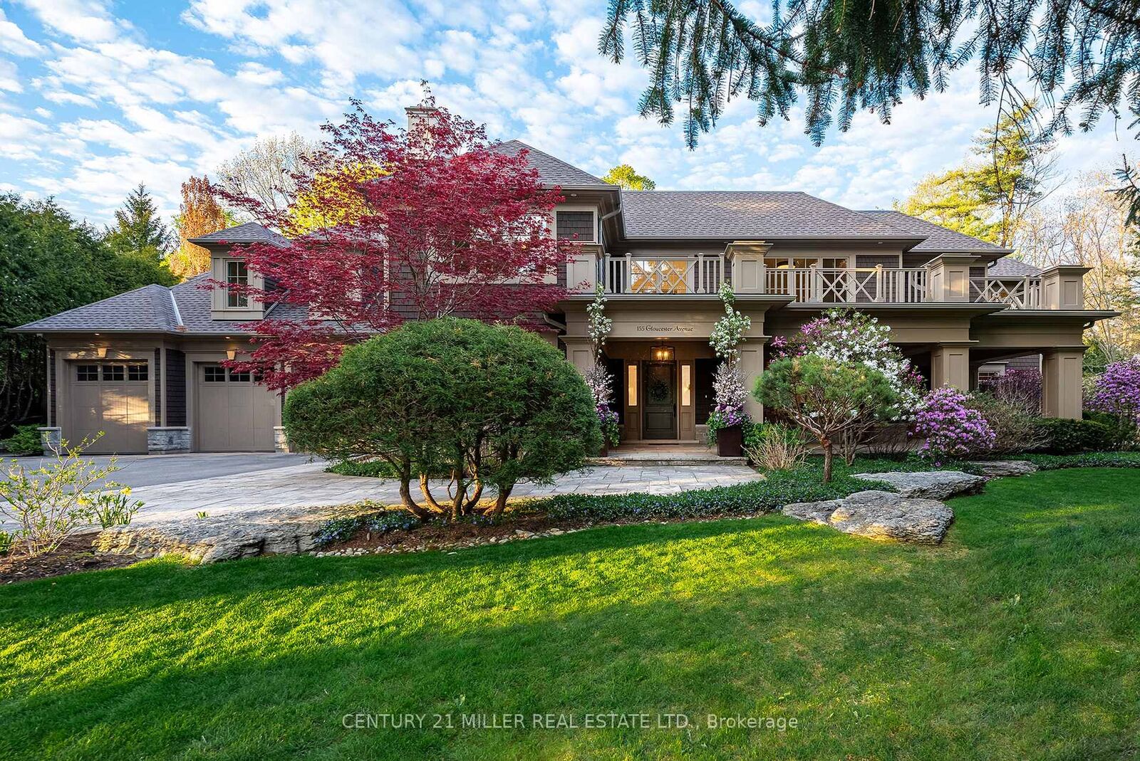 Photo de la propriété: 155 Gloucester Avenue ON L6J 3W3