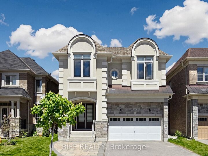 18 Rossini Drive — photo 1