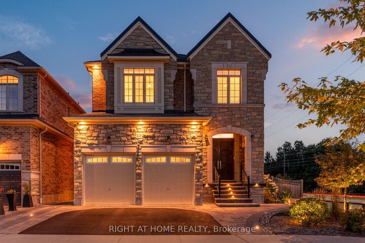 12 Labriola Court — photo 1