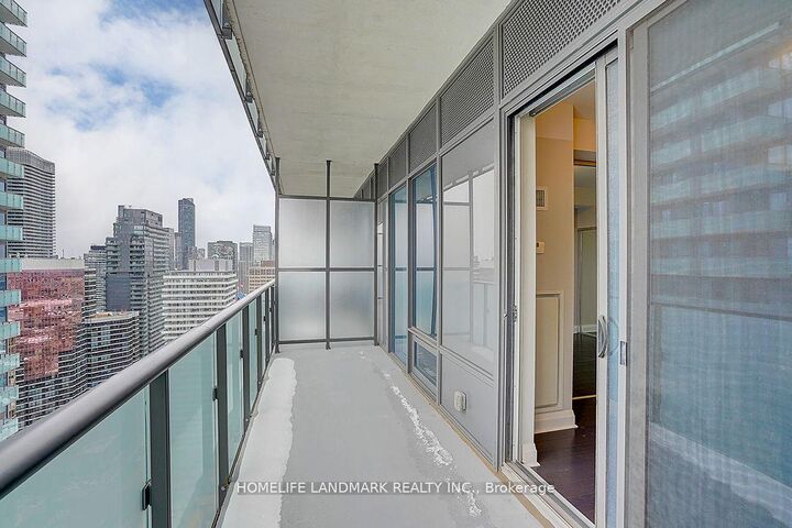 Property Photo: 65 St Mary Street 3411 ON M5S 0A6