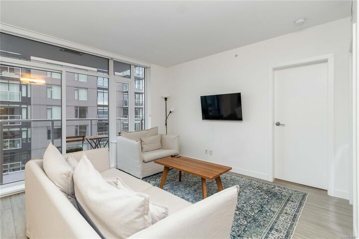 Property Photo:  848 Yates St 1204  BC V8W 0G2 