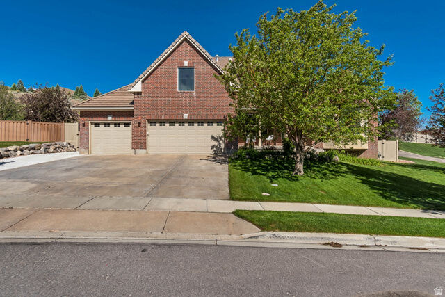 Property Photo: 4642 N Pebblestone Ln W UT 84043