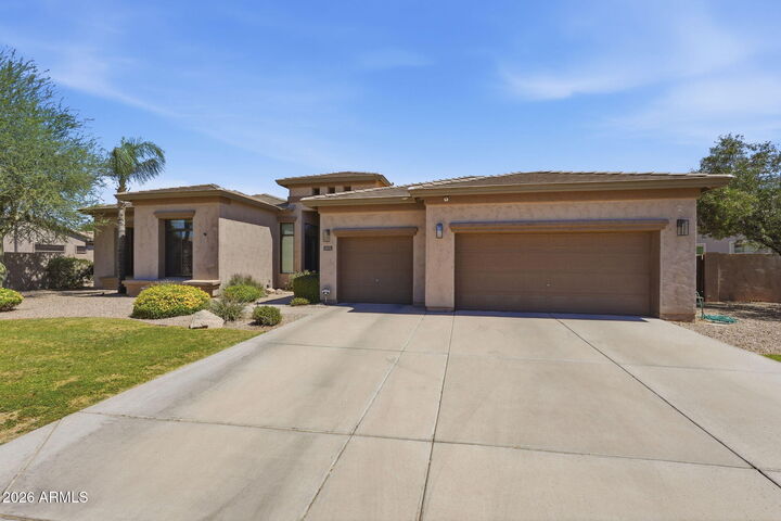 Property Photo:  3172 E Birchwood Place  AZ 85249 