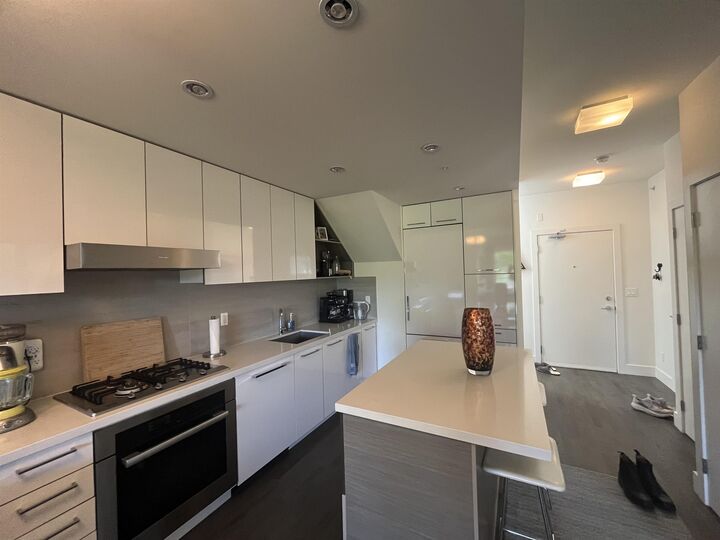 Property Photo: 1628 West 4th Avenue 410 BC V6J 0G6