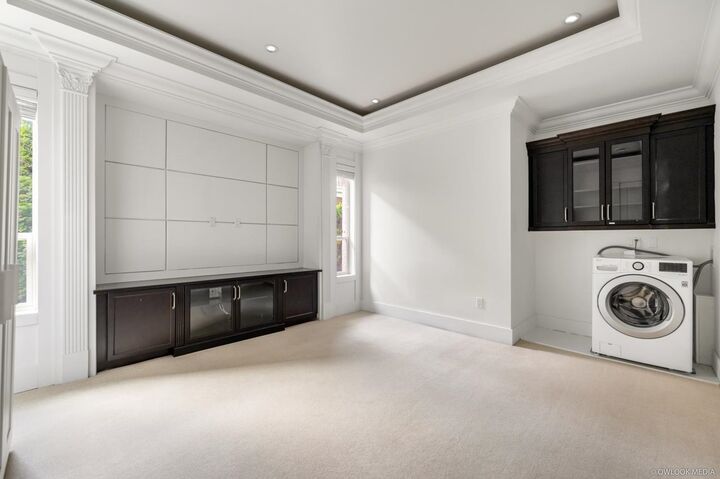 Property Photo:  55xx Chemainus Drive Suite  BC V7C 3B8 