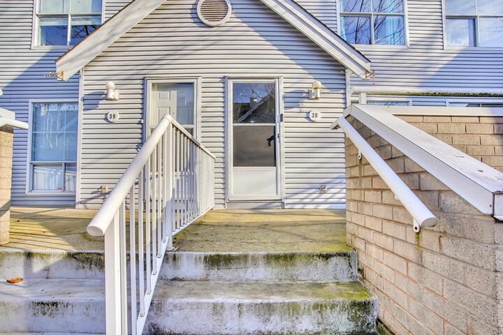 Property Photo: 13706 74 Avenue 38 BC V3W 1K3