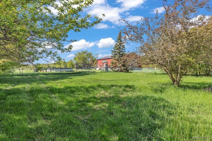 Property Photo:  1788 Bedell Road  NY 14072 