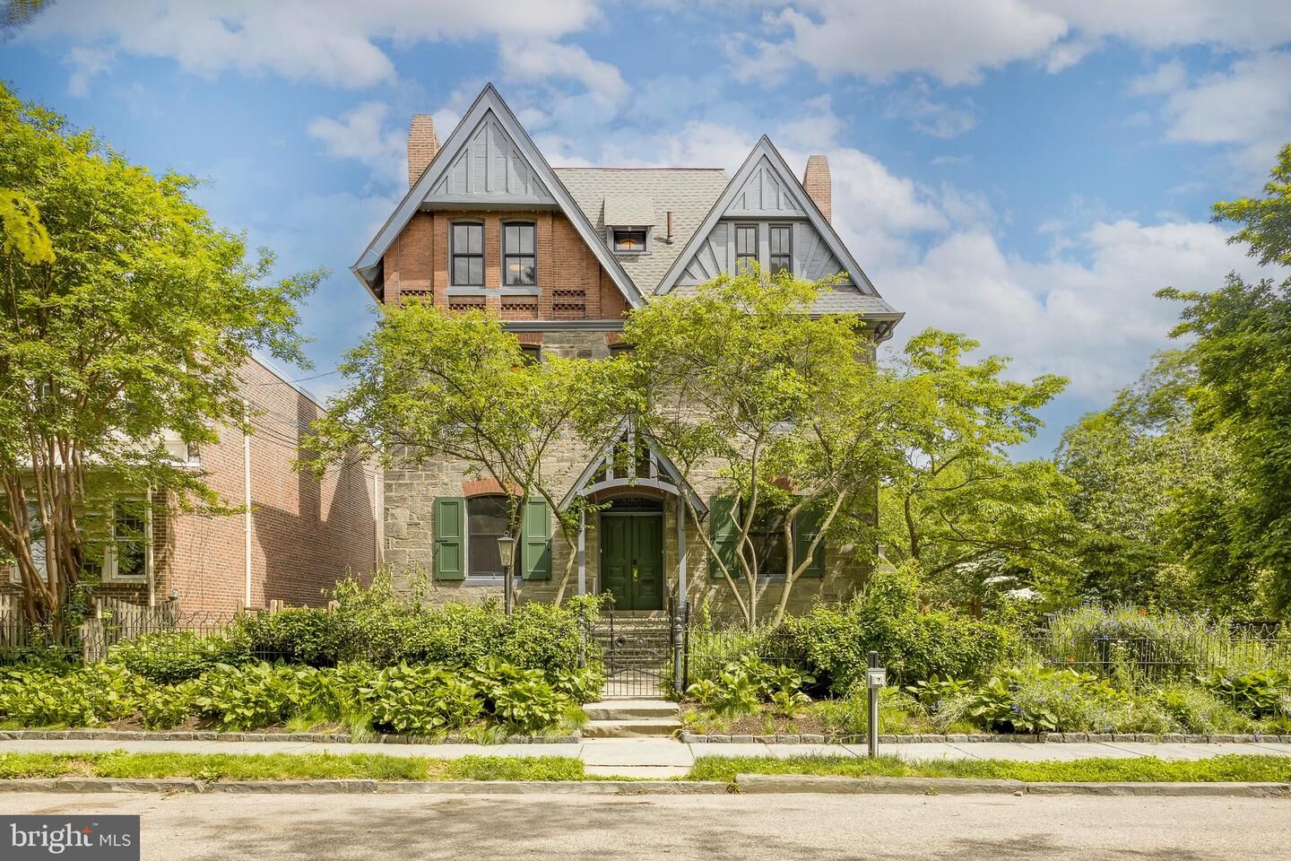 Property Photo:  148 W Highland Avenue  PA 19118 