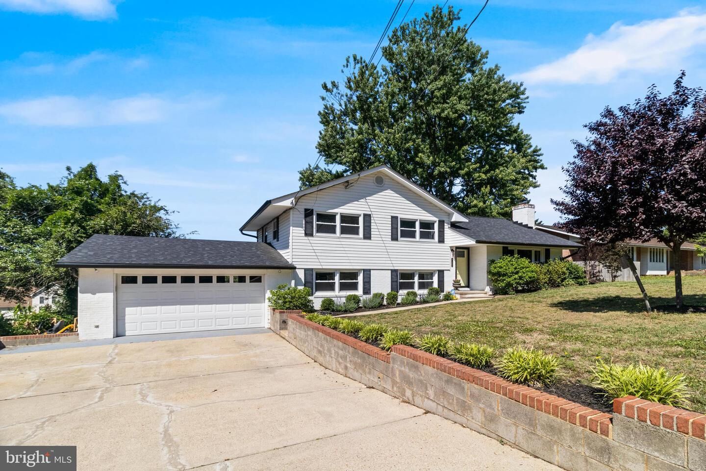 Property Photo:  21807 Potomac View Drive  MD 20650 