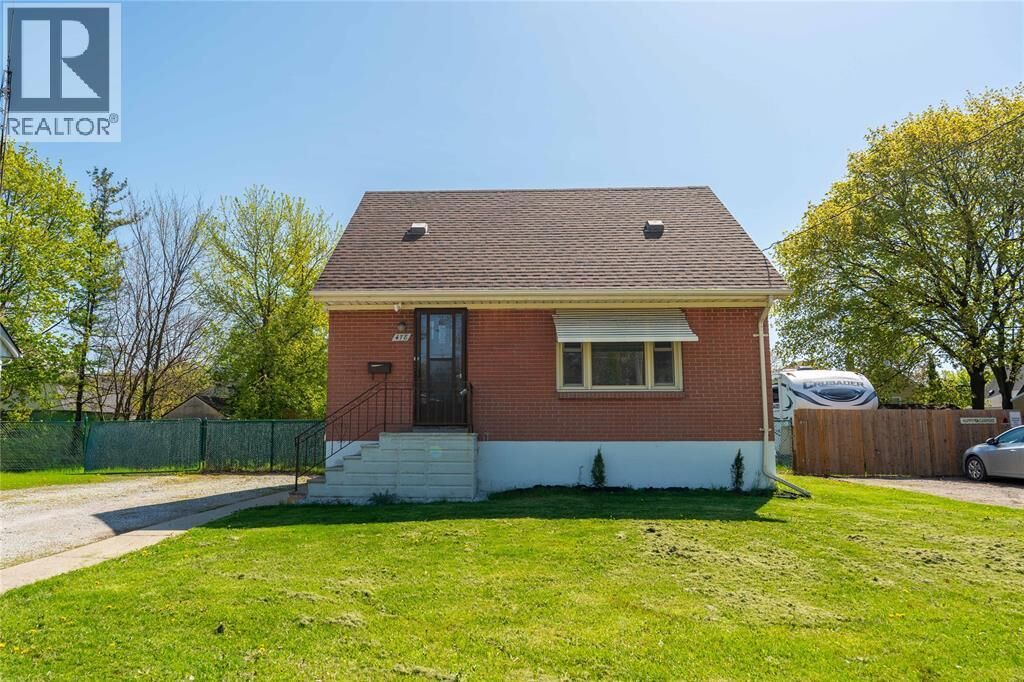 Property Photo: 478 Indian Road ON N7T 7G4