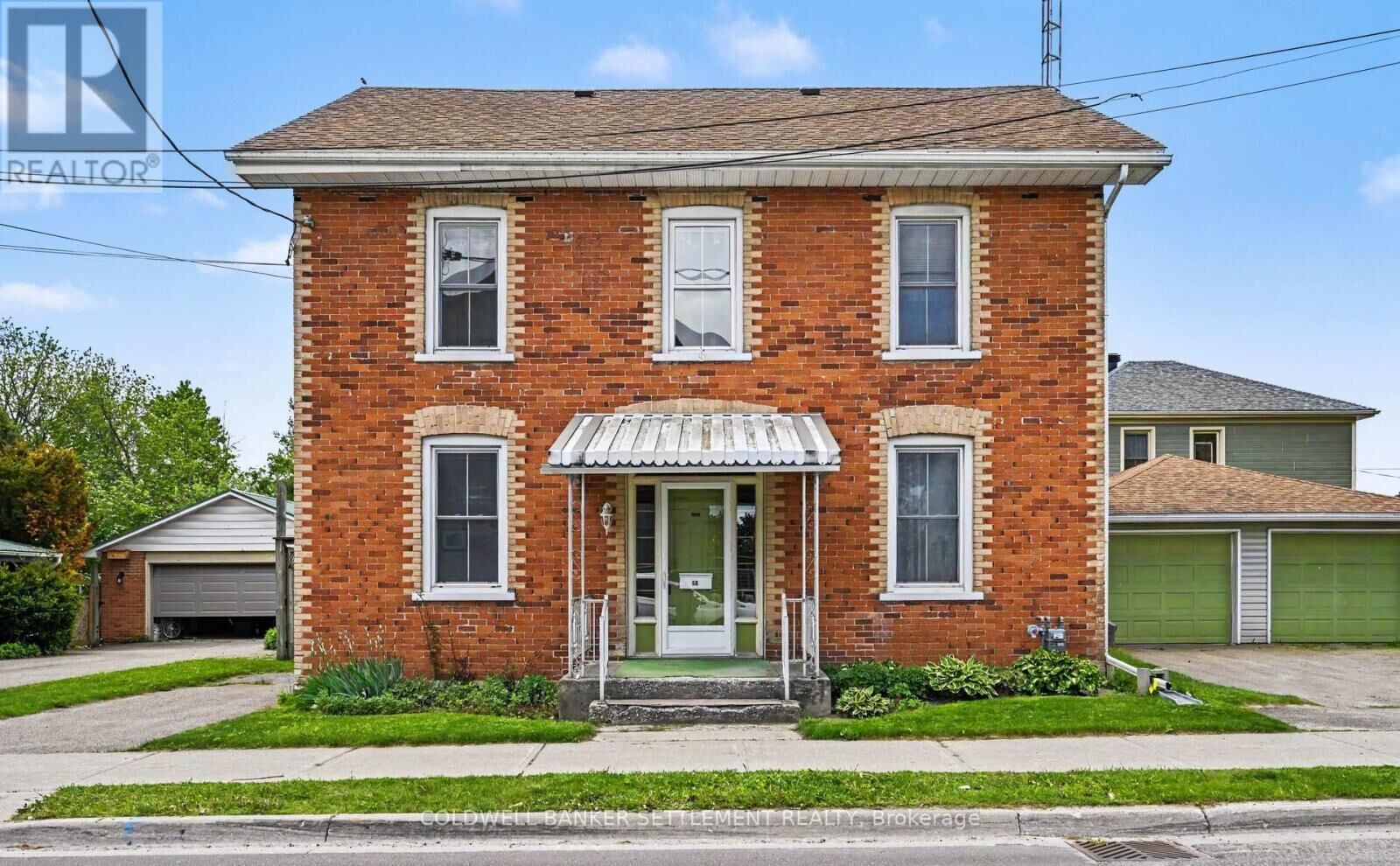 Property Photo:  56 Drummond Street East  ON K7H 1G4 