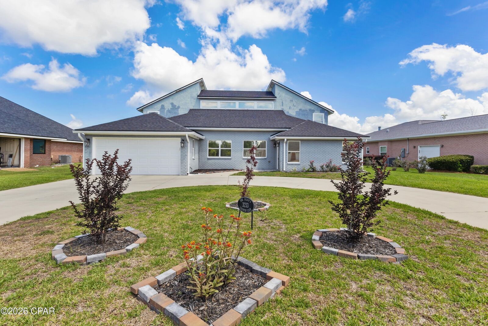 Property Photo: 3213 Country Club Drive FL 32444