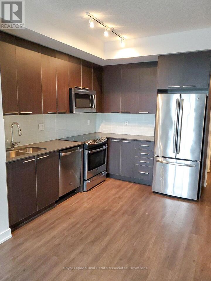 Property Photo:  10 Park Lawn Road 412  ON M8Y 0B6 