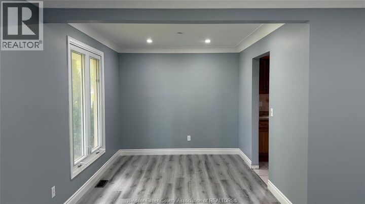 Property Photo:  3131 Briarbank  ON N8R 1T1 