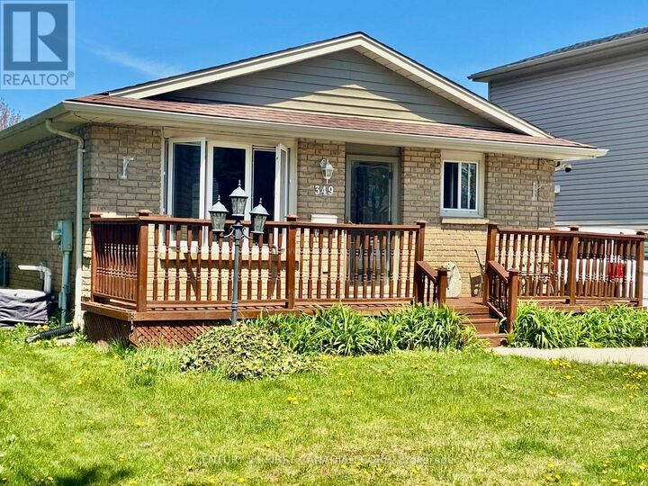 Property Photo:  349 Banbury Crescent  ON N5Z 4V1 
