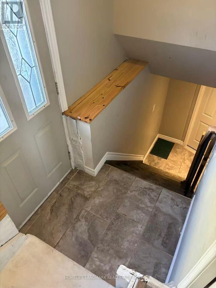 Property Photo:  185 Sinclair Avenue  ON L1J 1W1 