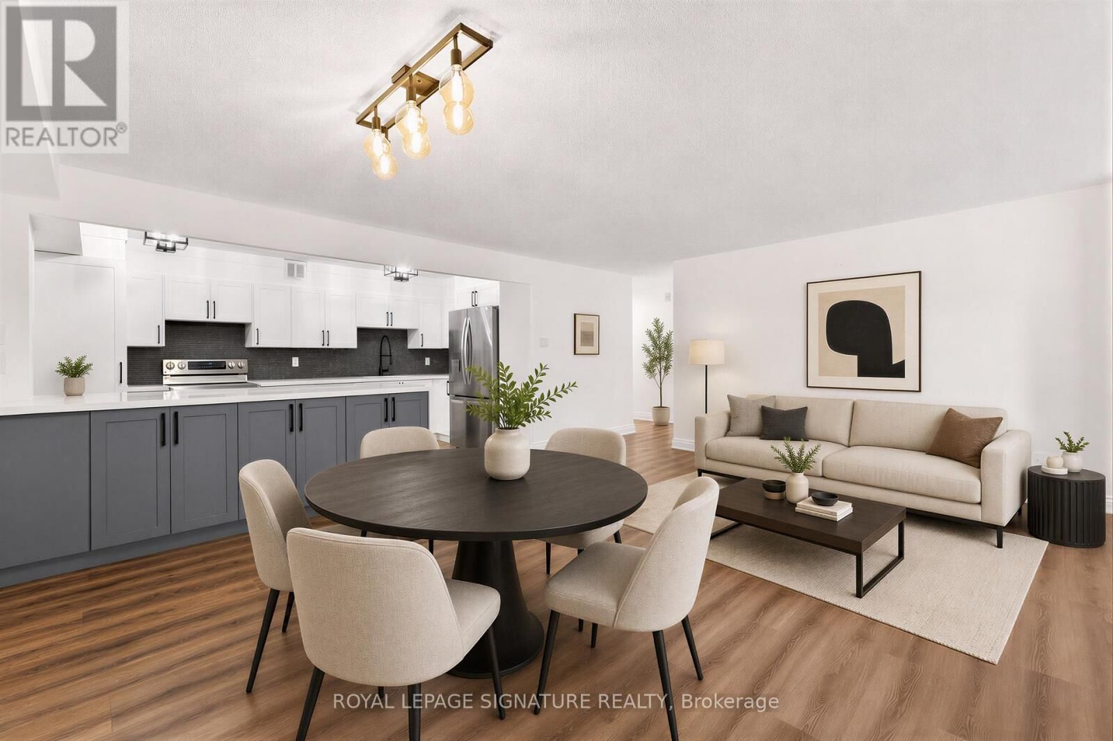 Property Photo:  60 Inverlochy Boulevard 309  ON L3T 4T7 
