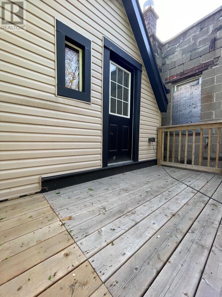 Property Photo: 759 Barton Street East ON L8L 3A9