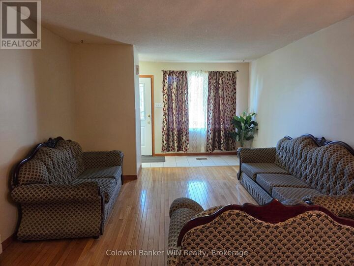 Photo de la propriété: 120 Melissa Crescent ON N0G 2L3