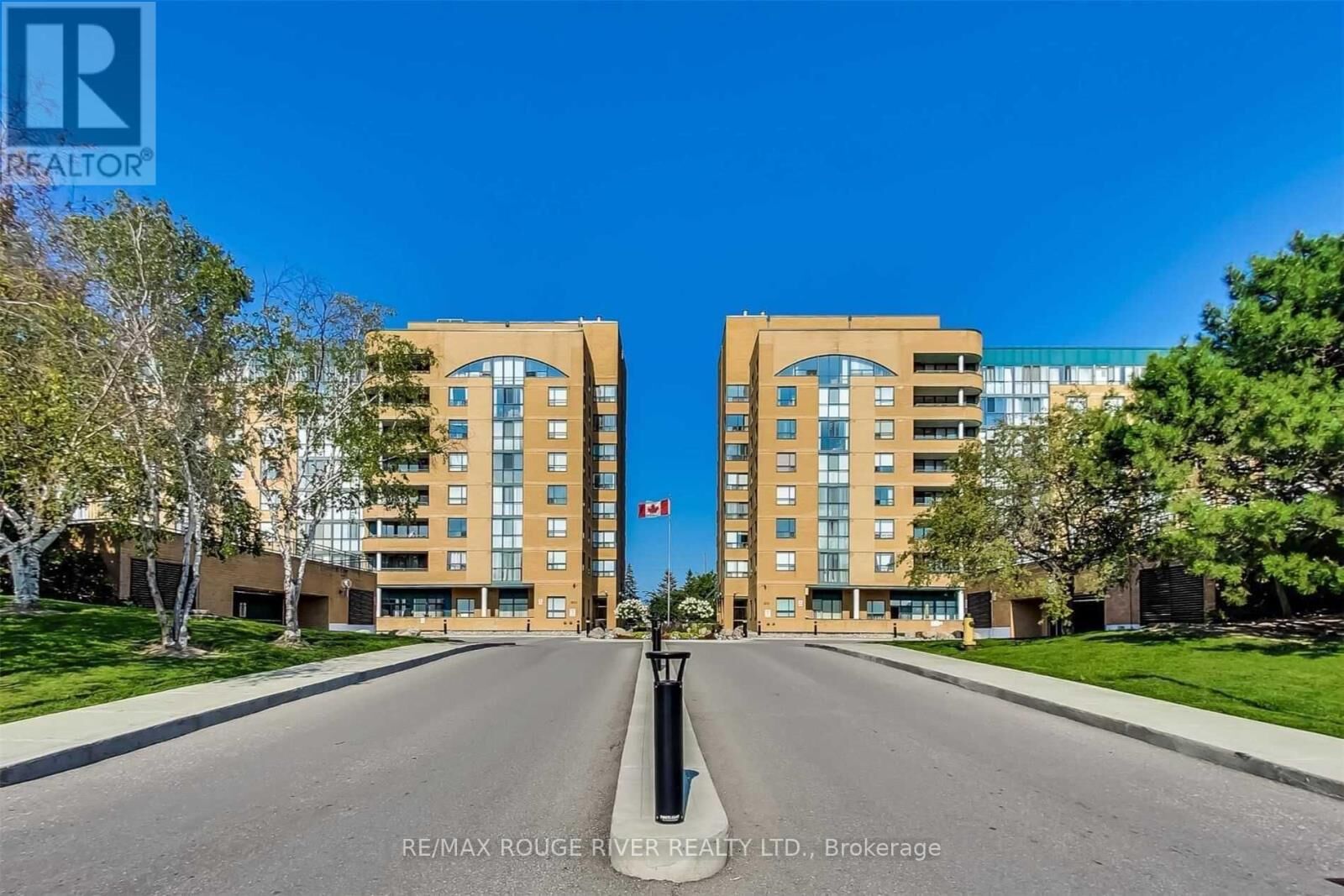 Property Photo:  1655 Pickering Parkway 603  ON L1V 6L3 
