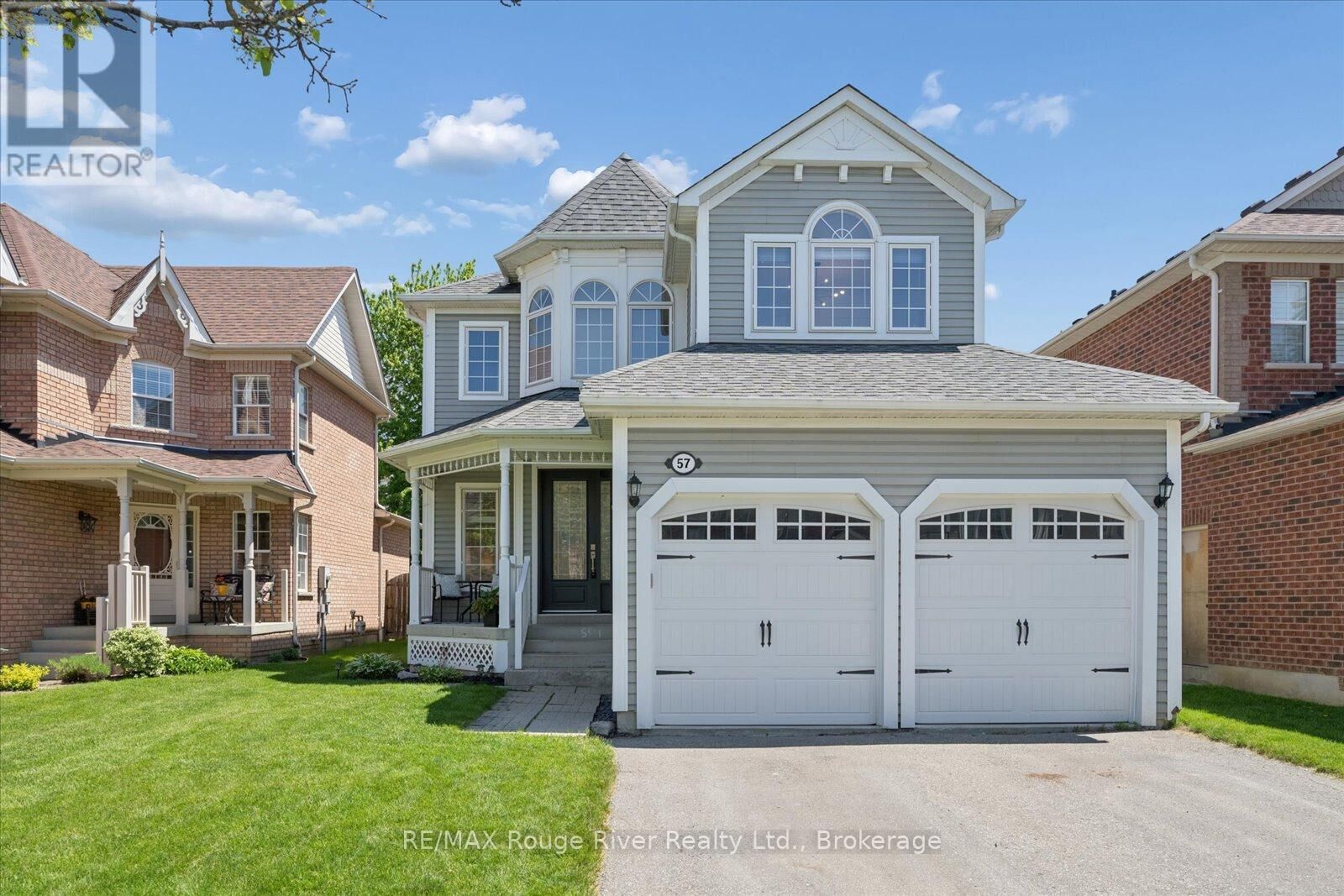 Property Photo: 57 Bayberry Court ON L1M 2L2