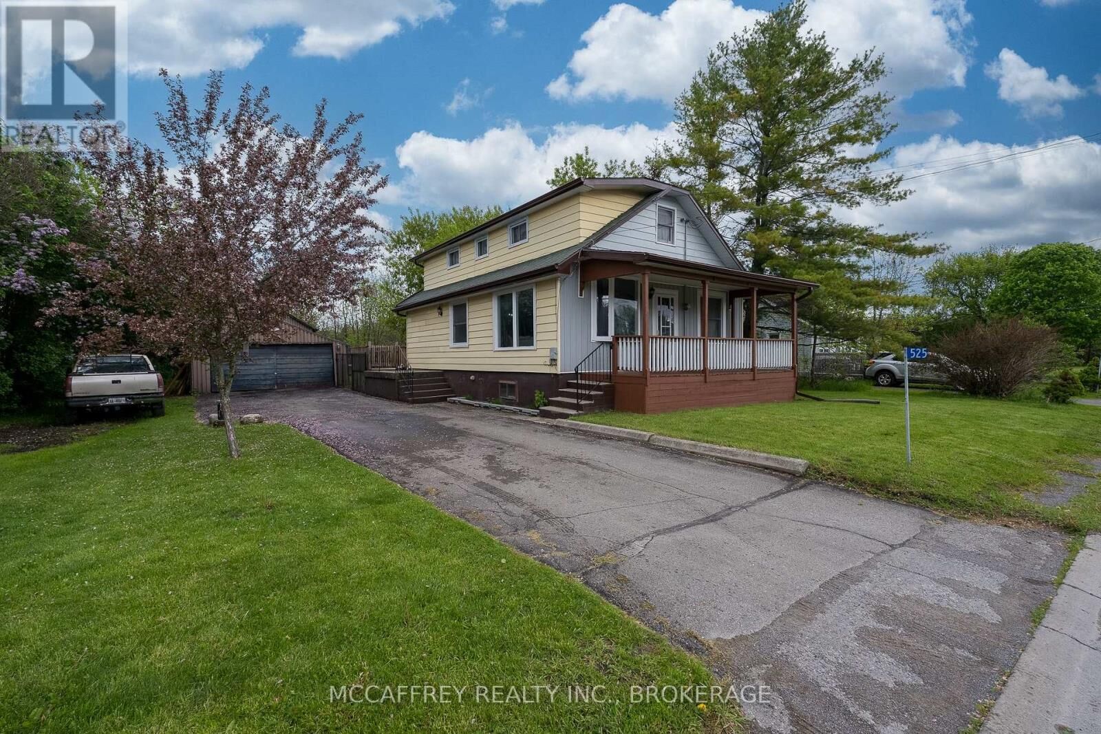 Property Photo:  525 Cannifton Road North  ON K0K 1V0 