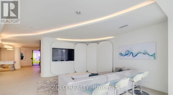 Property Photo:  3200 Dakota Common B520  ON L7M 2A7 