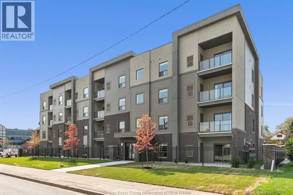 Property Photo:  955 Ouellette Avenue 407  ON N9A 4J5 