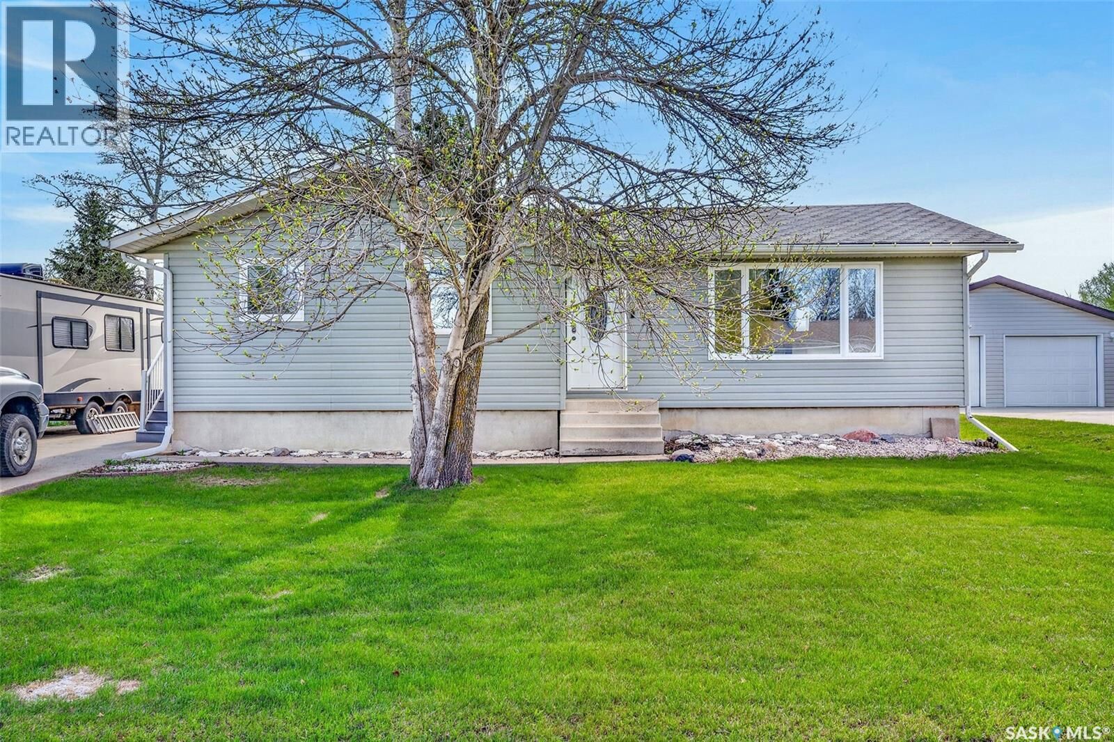Property Photo:  314 Caskey Drive  SK S0E 1A0 