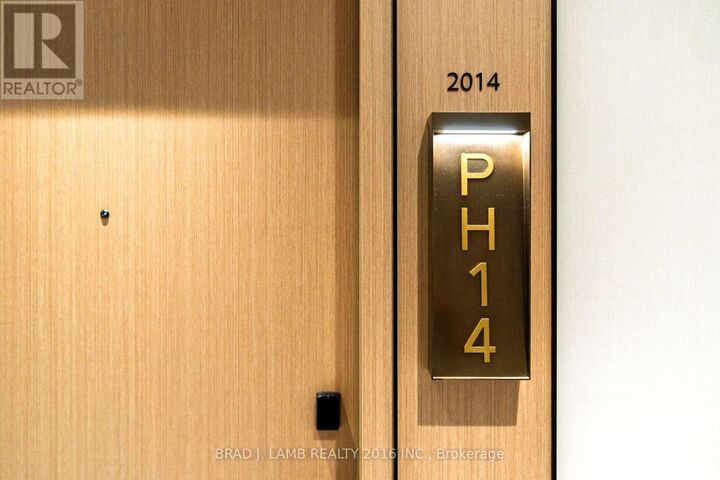 Property Photo:  25 Cordova Avenue Ph#14  ON M9A 0E5 