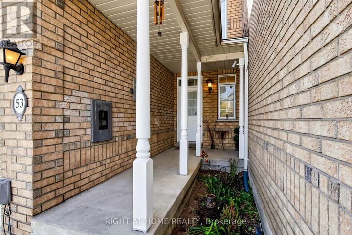 Property Photo: 53 Cameo Drive ON L4S 2C1