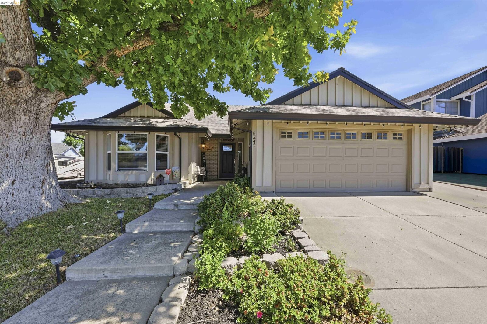 Property Photo:  8245 Auberry Dr  CA 95828 