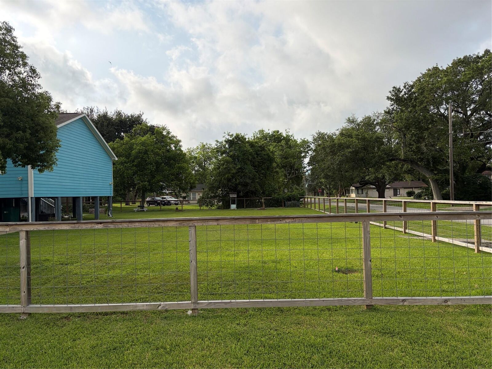 Property Photo:  1208 4th Street  TX 77586 