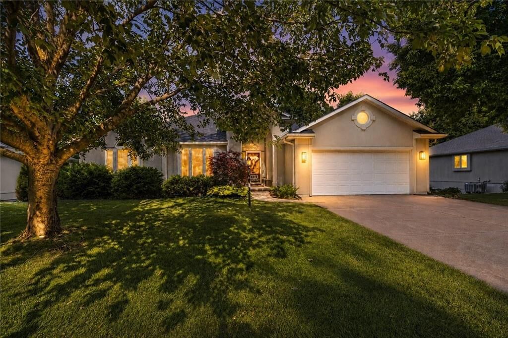 Property Photo:  4004 Garden Gate N/A W  MO 64506 