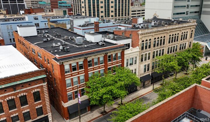 Property Photo:  112 W Washington Boulevard 231  IN 46802-3032 