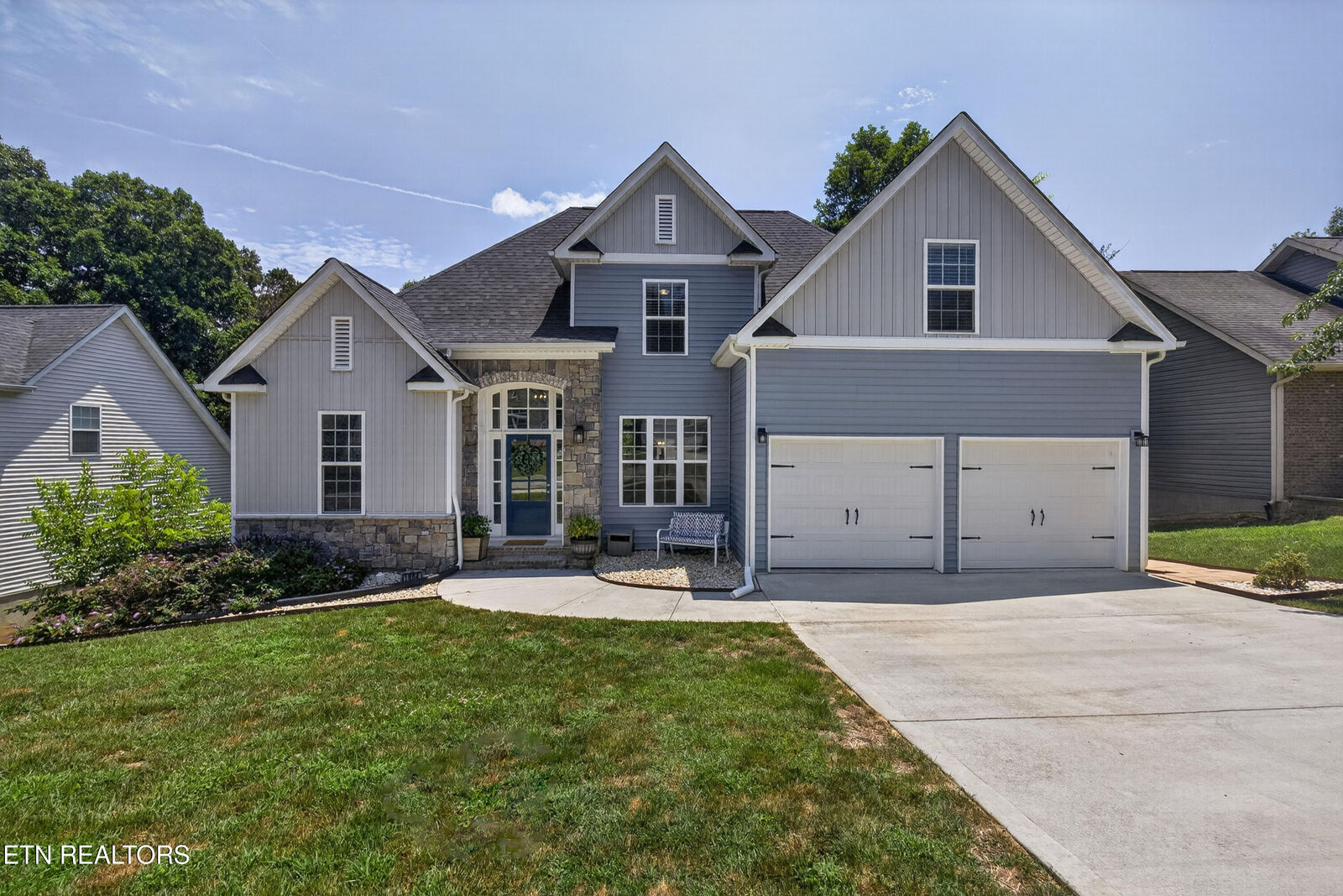 Property Photo:  1084 Hillside Lane  TN 37771 