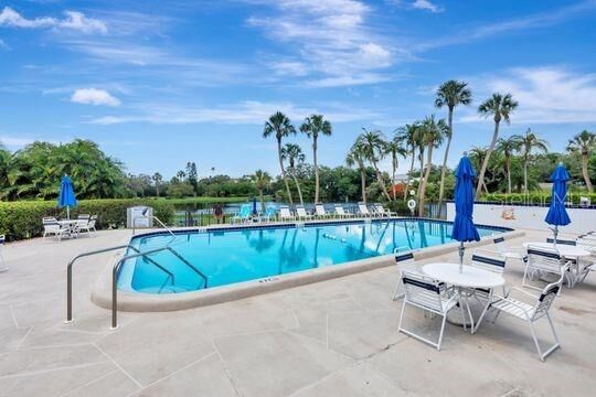 Property Photo:  220 Belleview Boulevard 203  FL 33756 