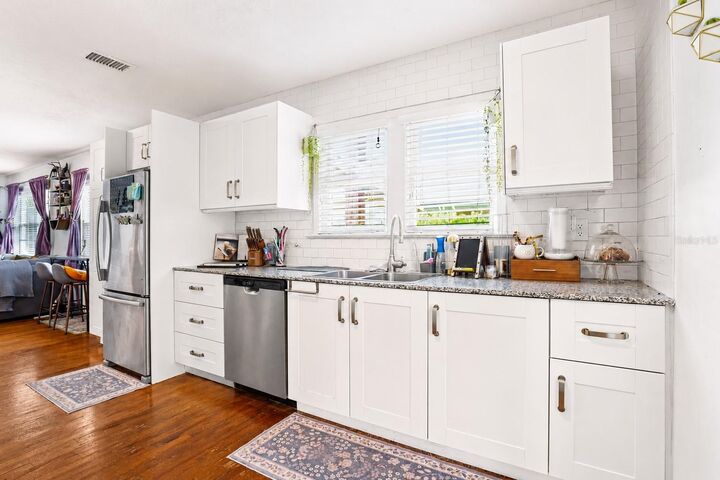 Property Photo:  245 Orange Place  FL 32751 