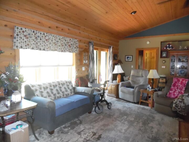 Property Photo: 38325 US 41 Highway MI 49916