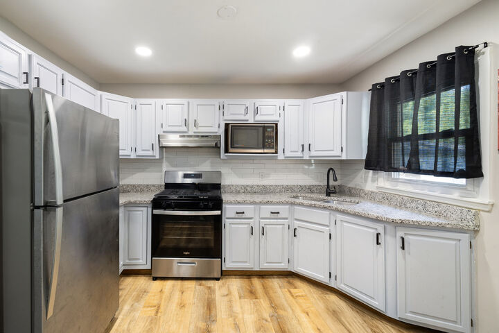 Property Photo:  3242 Roesner Drive  IL 60428 