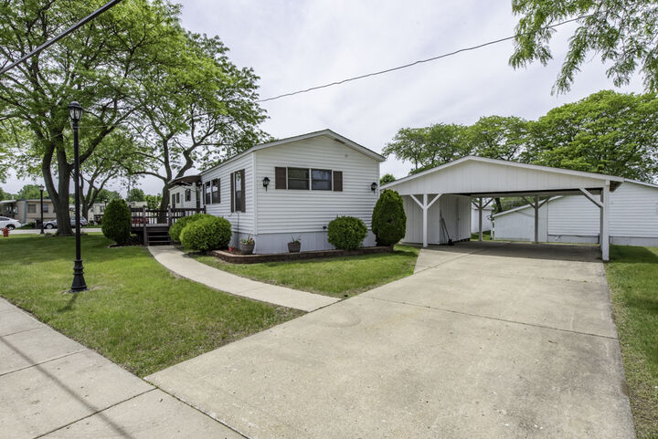 Property Photo: