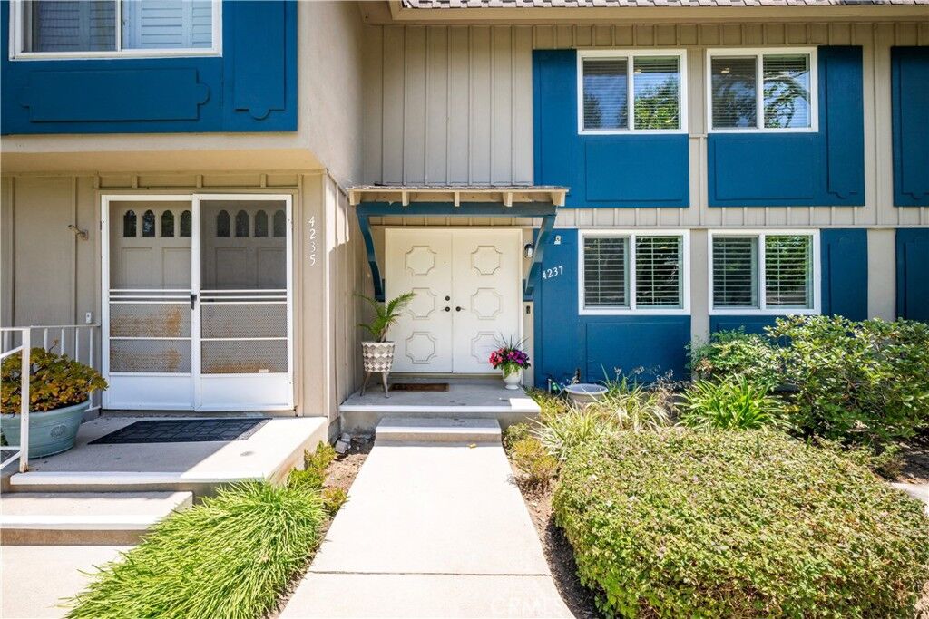 Property Photo:  4237 Larwin  CA 90630 