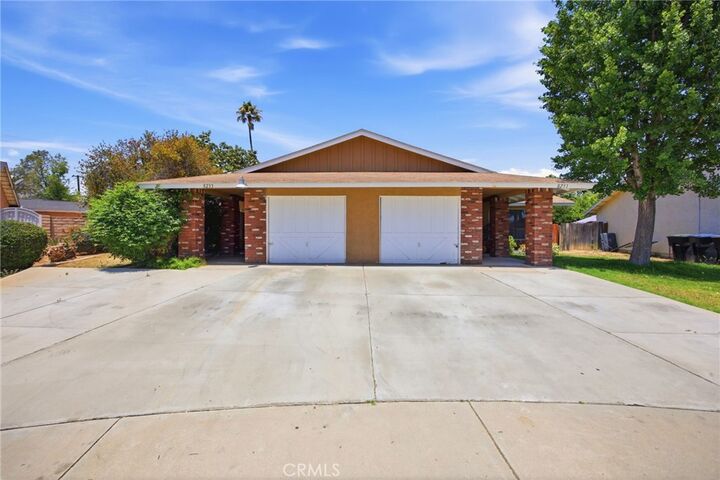 Property Photo: 8231 Carnation Court CA 92503