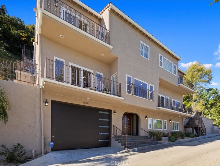 Property Photo: 15330 Del Gado CA 91403