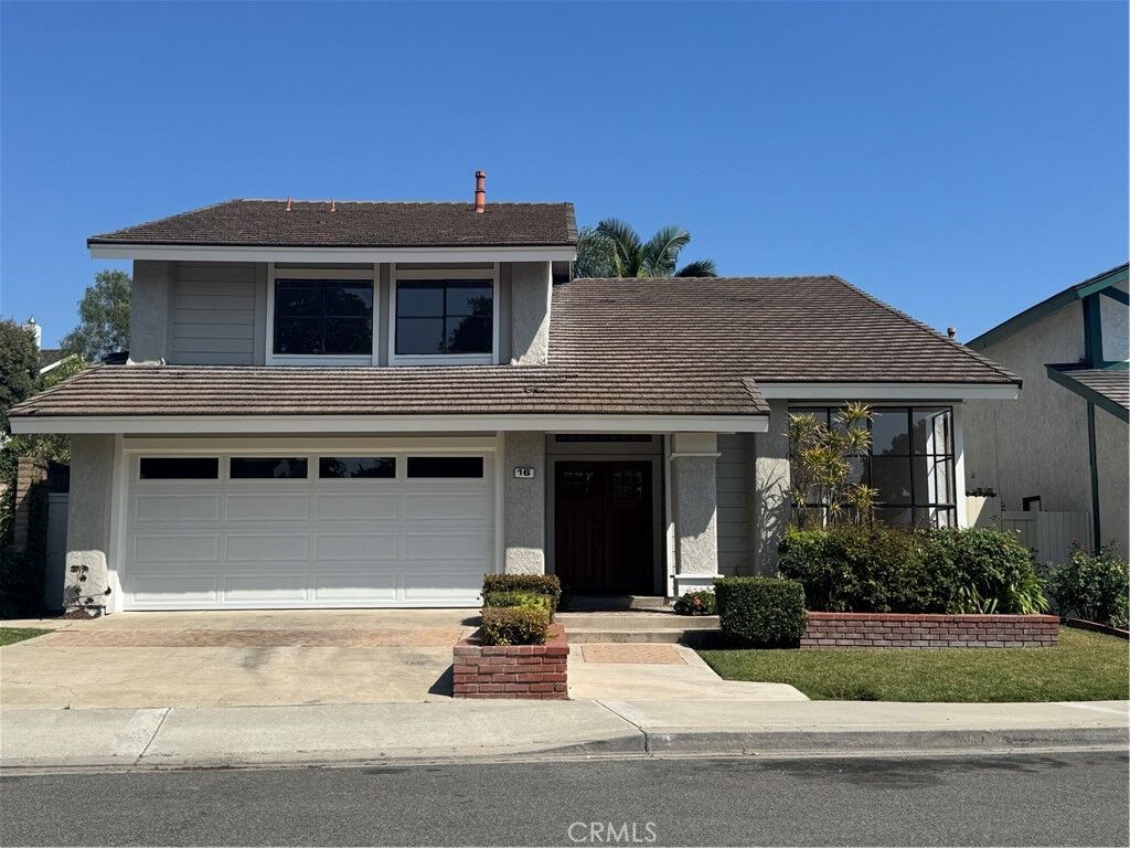 Property Photo: 16 Alegria CA 92620