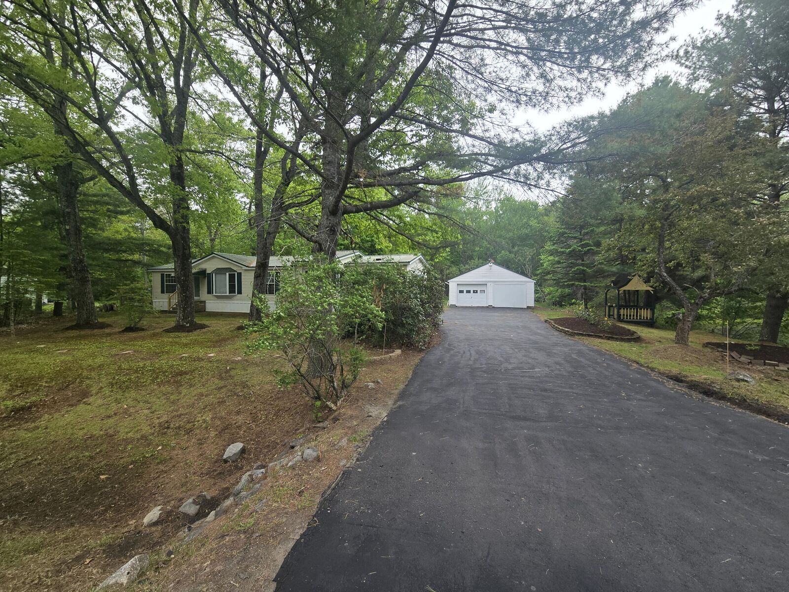Property Photo:  125 Riverside Drive  ME 04428 