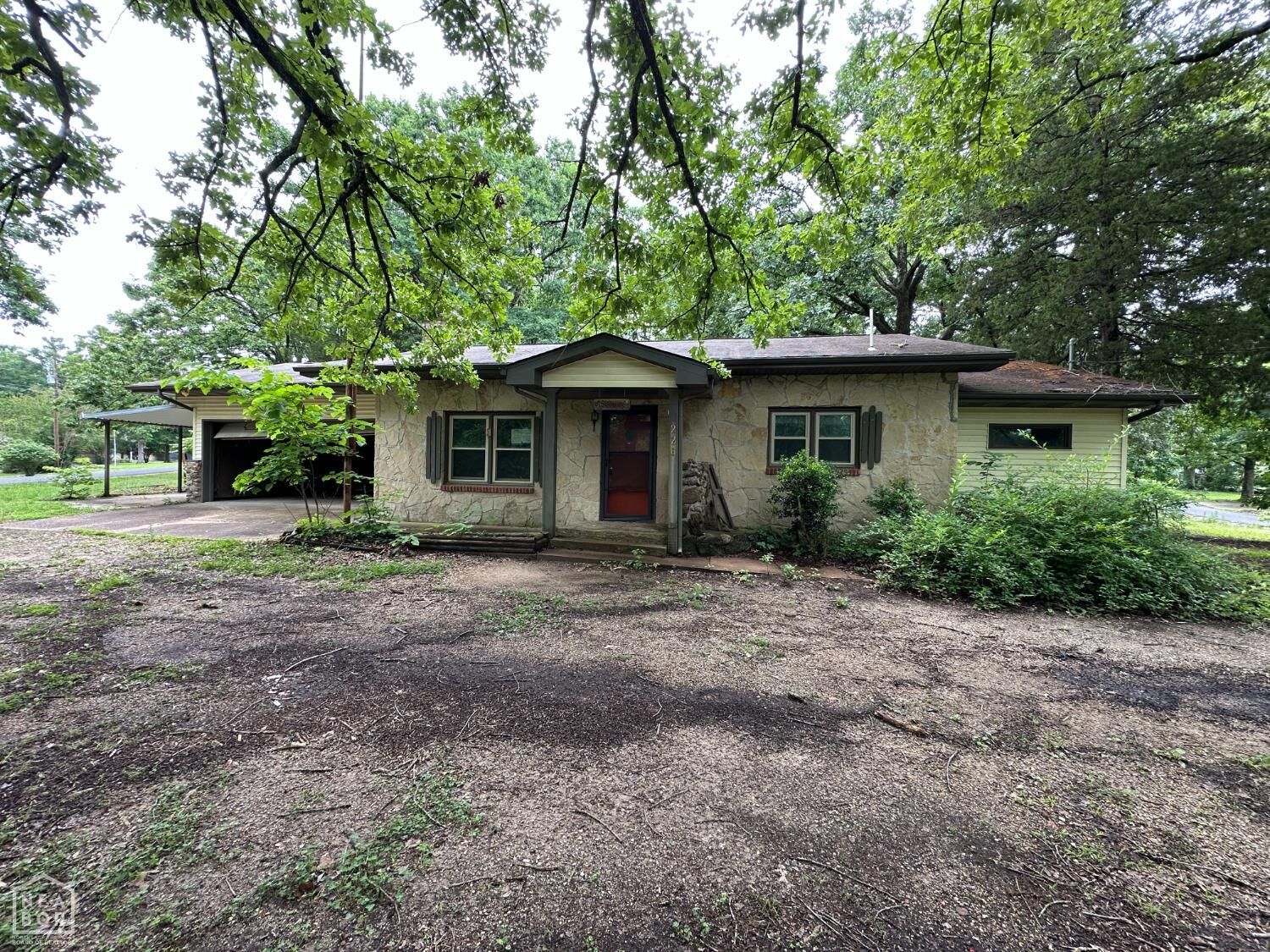 Property Photo: 226 North Drive AR 72642