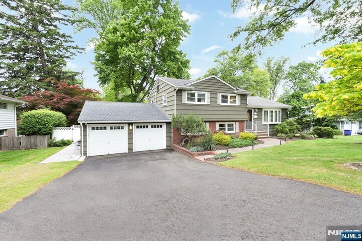 Property Photo: 73 Seminole NJ 07470