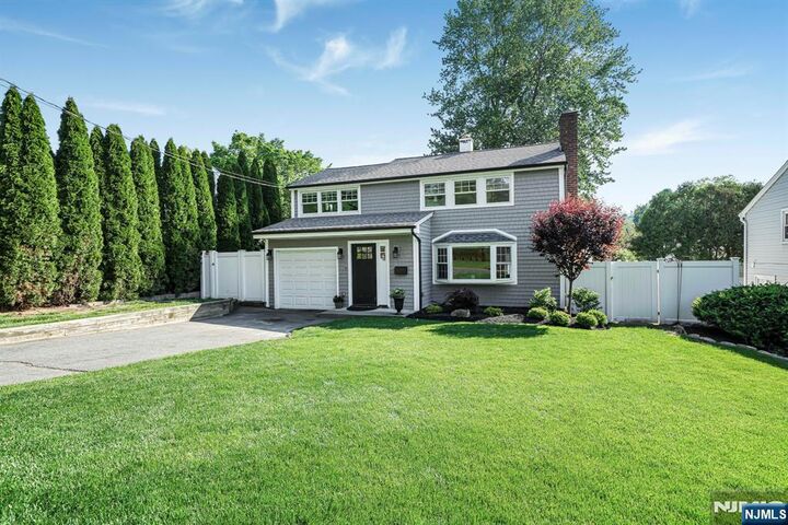 Property Photo:  35 Stuart Street  NJ 07463 
