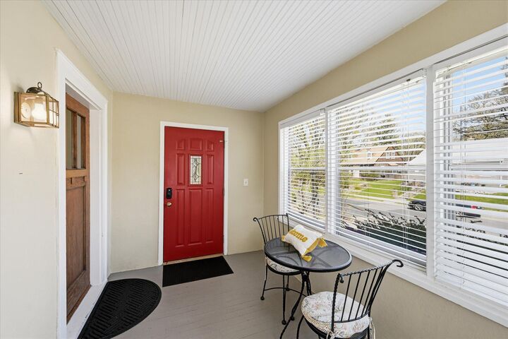 Property Photo:  2920 Princeton Avenue  MN 55416 